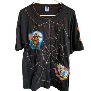 Vintage Halloween Tee Shirt Handmade Puff Paint Size XL Spooky Ghost Dracula